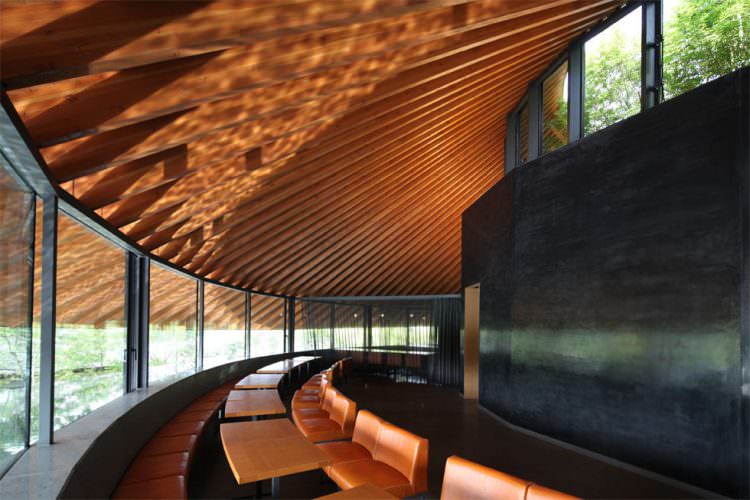 ©Hiroshi Nakamura & NAP