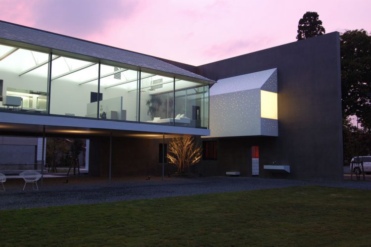 ©Hiroshi Nakamura & NAP