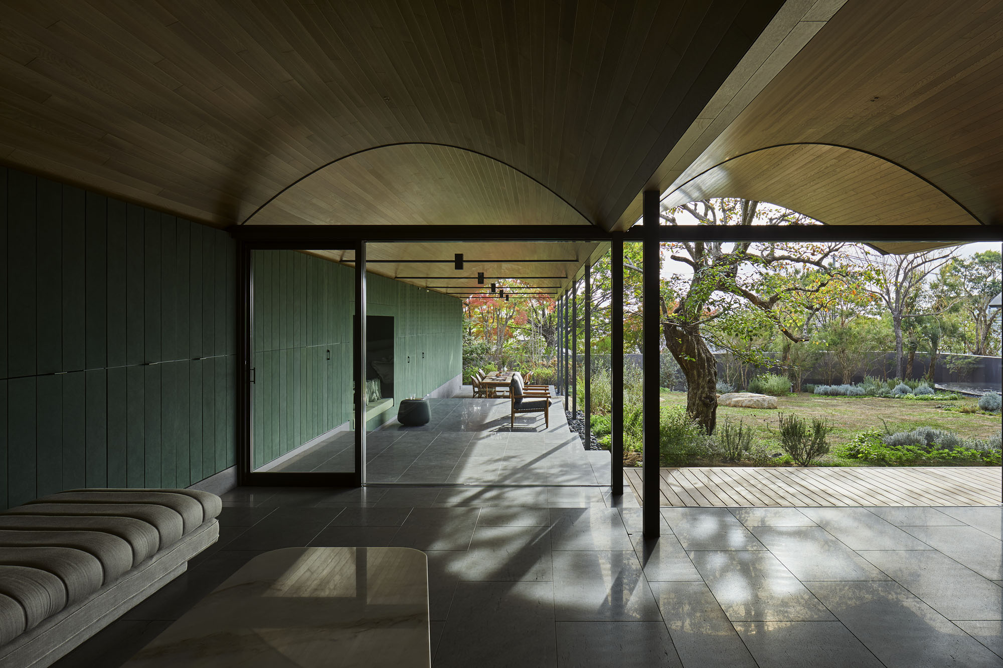 Half Cave House Hiroshi Nakamura Nap