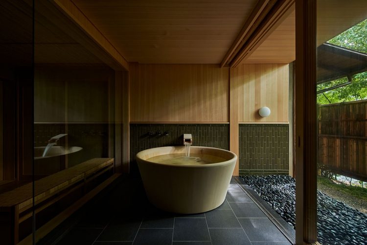 ©Koji Fujii / TOREAL