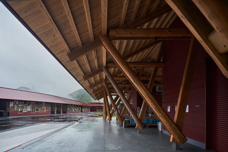 ©Koji Fujii / TOREAL