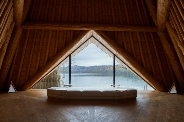 ©Koji Fujii / TOREAL