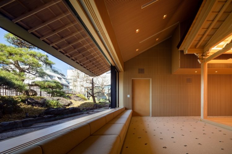 © Kawasumi・Kobayashi Kenji Photograph Office