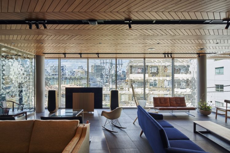 ©Koji Fujii / TOREAL